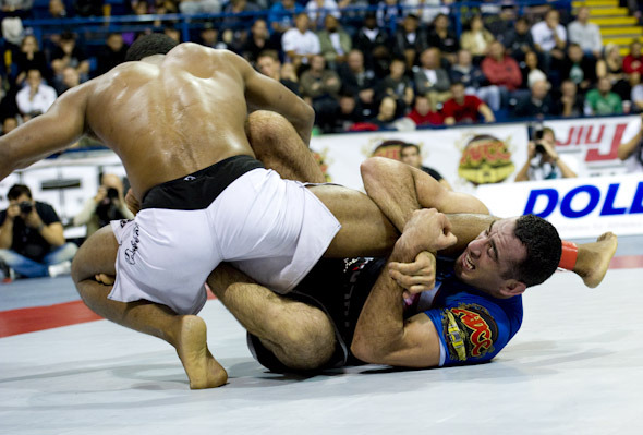 Braulio's guard impressed everyone in Nottingham, during the 2011 ADCC. (Photo by Luca Atalla) Braulio's guard impressed everyone in Nottingham, during the 2011 ADCC. (Photo by Luca Atalla)